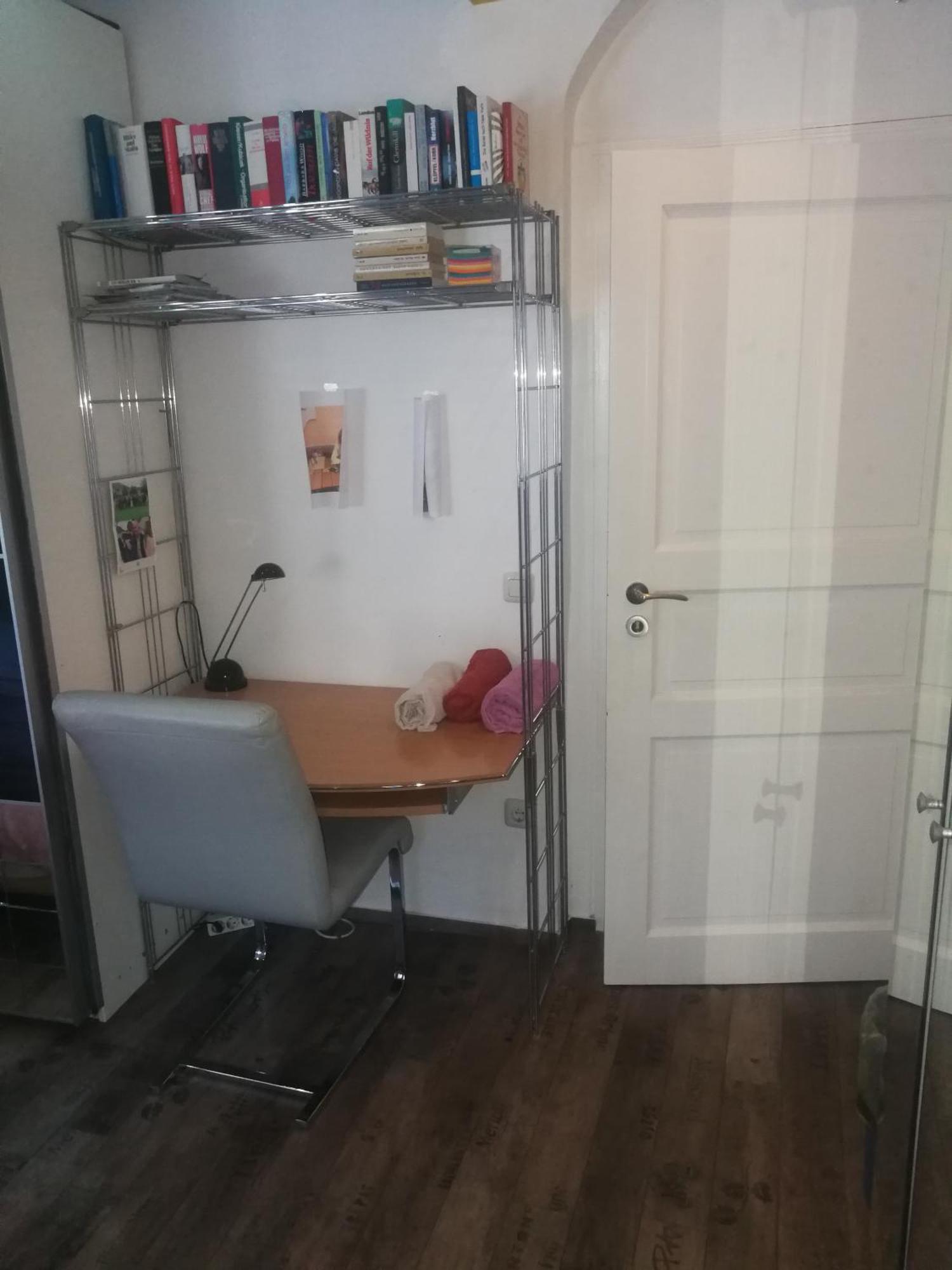 Wohlfuehloase - Zimmer, Appartment - Im Herzen Starnbergs الغرفة الصورة
