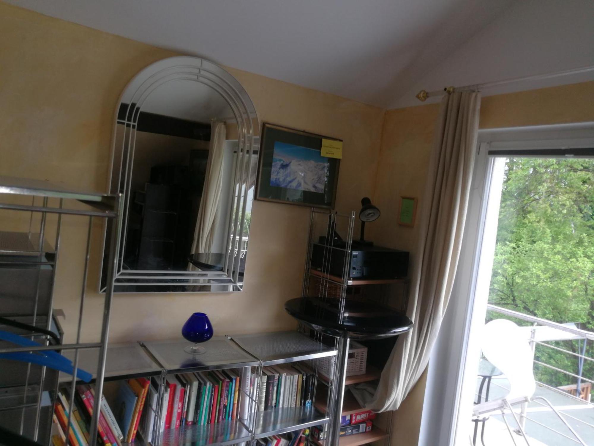 Wohlfuehloase - Zimmer, Appartment - Im Herzen Starnbergs الغرفة الصورة
