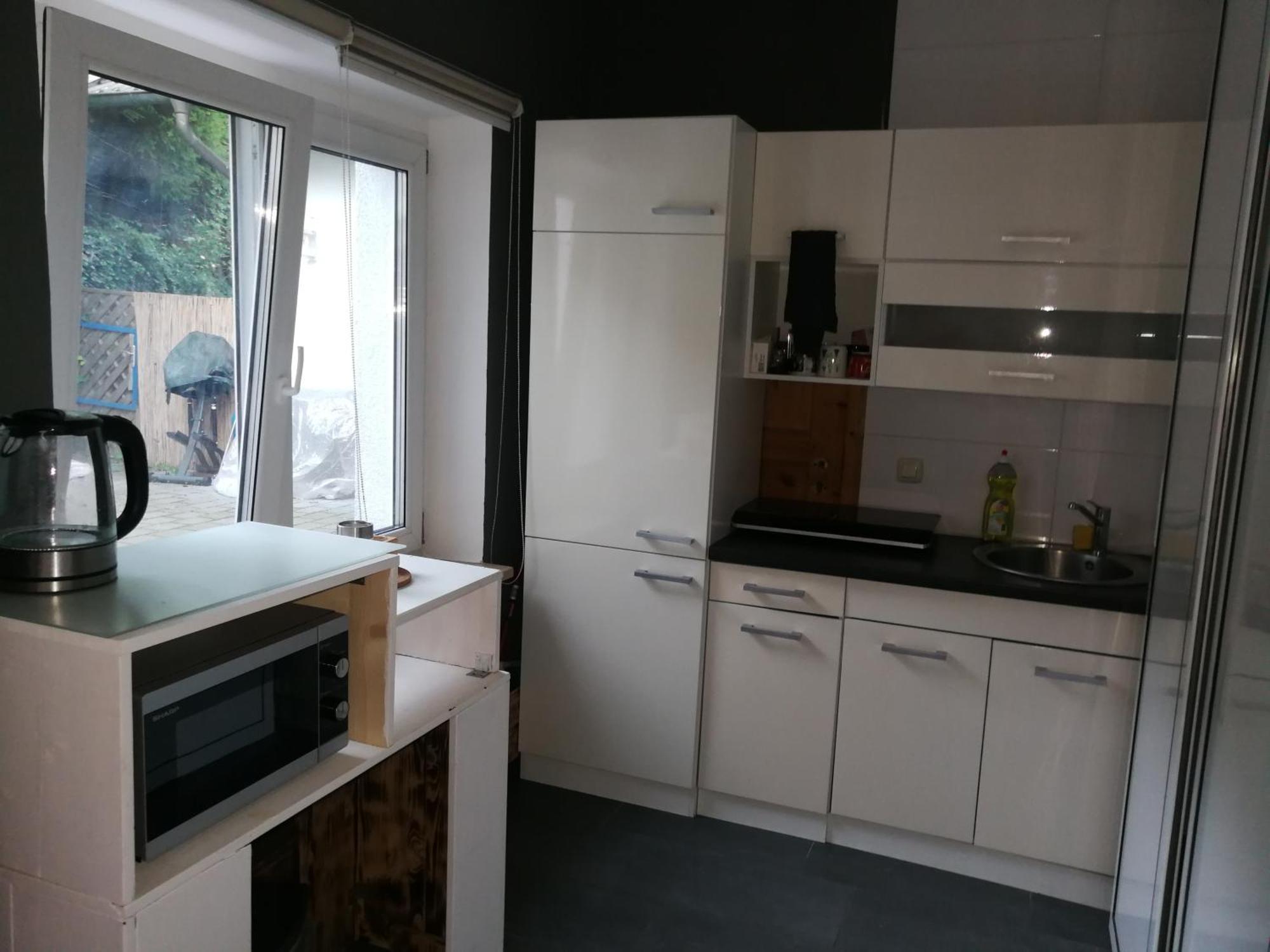 Wohlfuehloase - Zimmer, Appartment - Im Herzen Starnbergs الغرفة الصورة