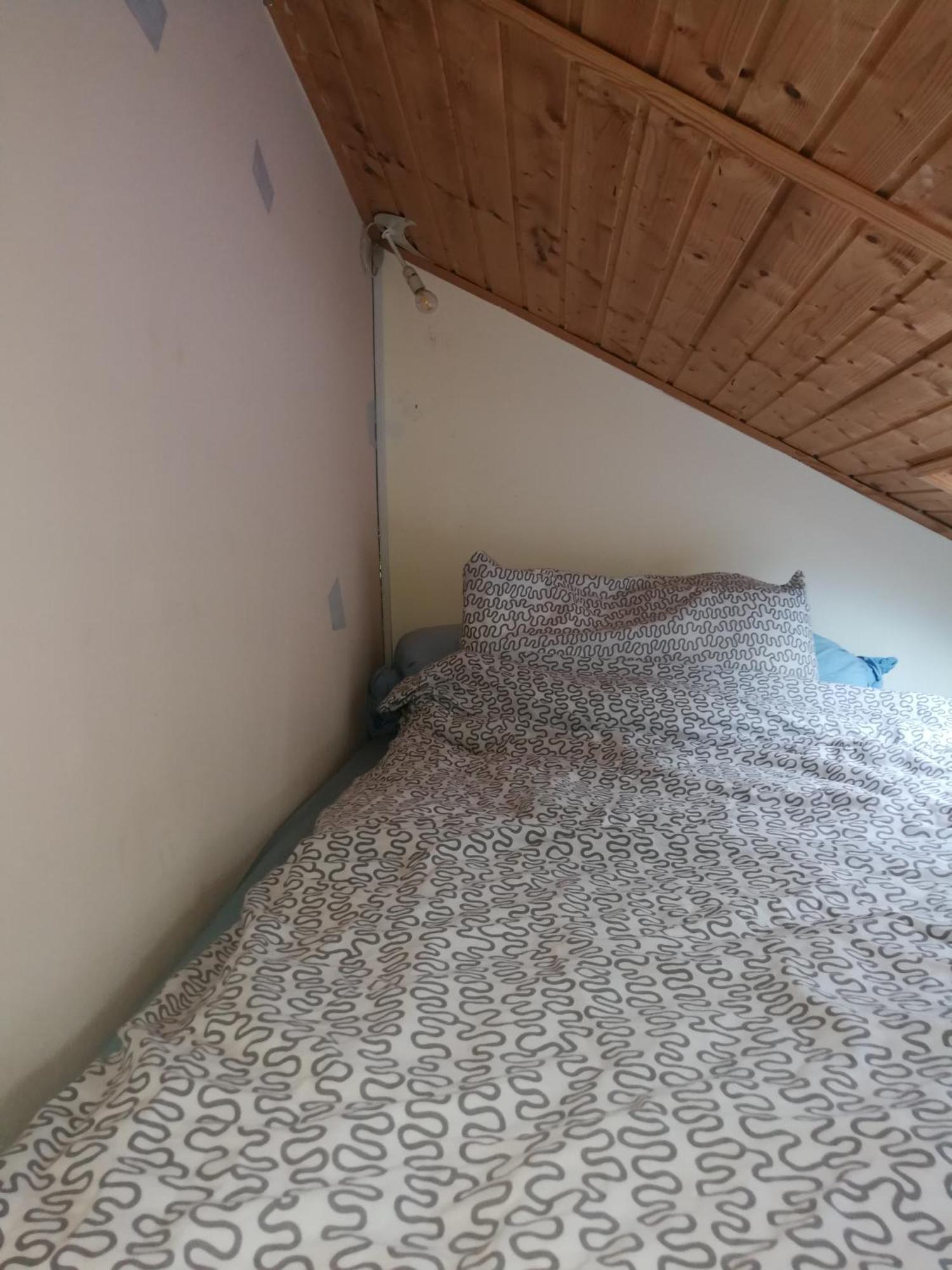 Wohlfuehloase - Zimmer, Appartment - Im Herzen Starnbergs الغرفة الصورة